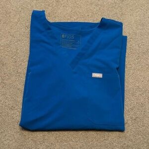 Scrub top